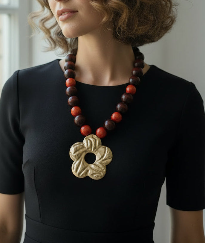 Boho Wood & Flower Necklace
