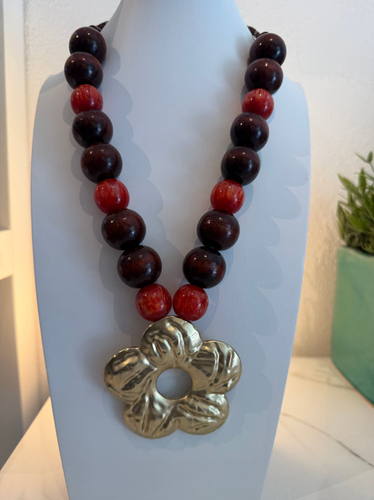 Boho Wood & Flower Necklace