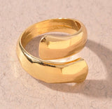 Metal Twisted Band Ring