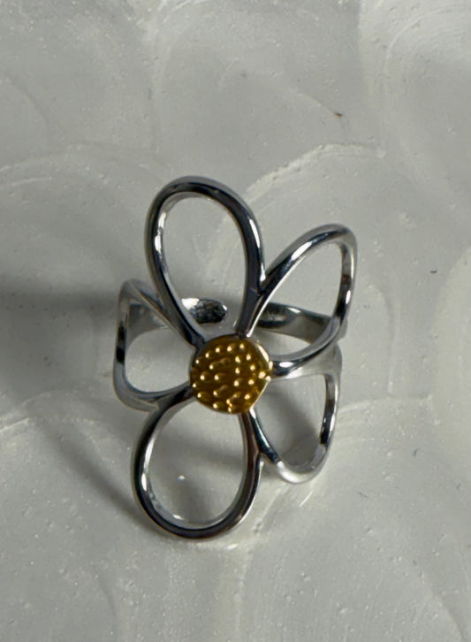 Simply Flower Ring