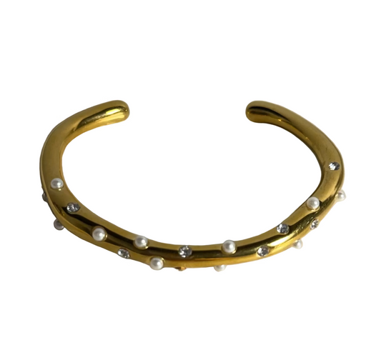 Shiny & Pearls Bangle
