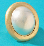 Oval Pearlized Ring